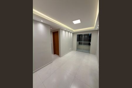 Sala de apartamento à venda com 2 quartos, 55m² em Taquara, Rio de Janeiro
