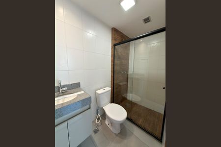Banheiro 1 de apartamento à venda com 2 quartos, 55m² em Taquara, Rio de Janeiro