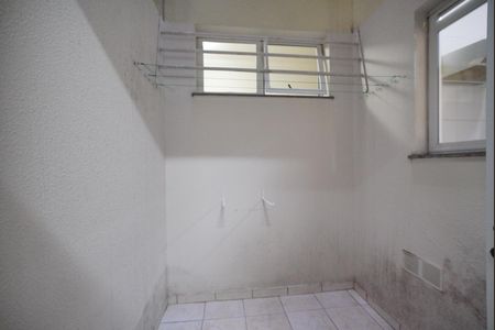Apartamento para alugar com 76m², 2 quartos e 1 vagaÁrea de Serviço