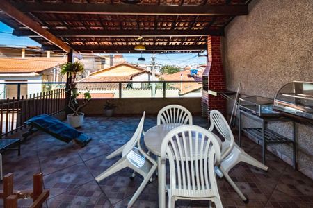 Casa à venda com 240m², 4 quartos e 2 vagasÁrea comum