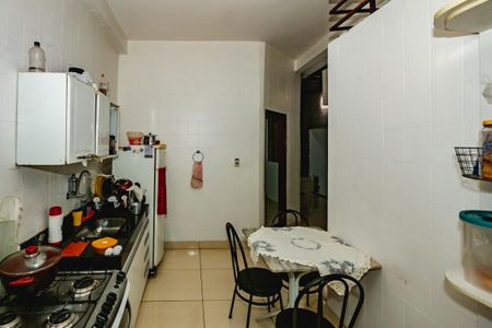 Cozinha de casa à venda com 4 quartos, 240m² em Alípio de Melo, Belo Horizonte