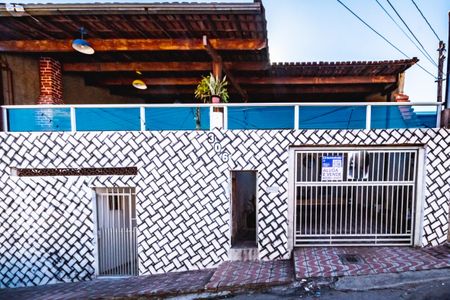 Fachada de casa à venda com 4 quartos, 240m² em Alípio de Melo, Belo Horizonte