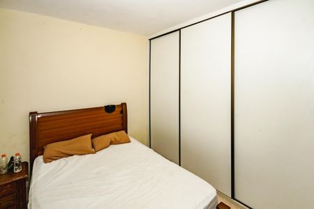 Casa à venda com 240m², 4 quartos e 2 vagasQuarto 2