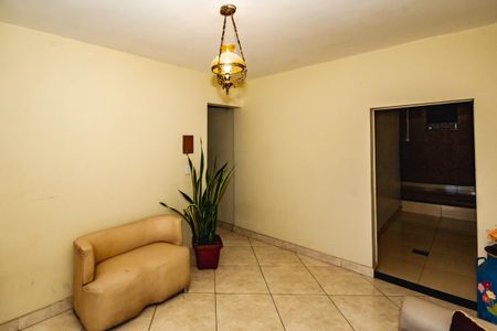 Sala de casa à venda com 4 quartos, 240m² em Alípio de Melo, Belo Horizonte