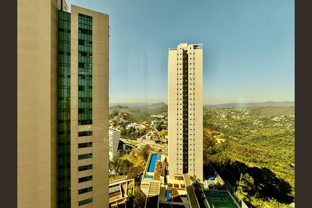 Apartamento para alugar com 32m², 1 quarto e 1 vaga