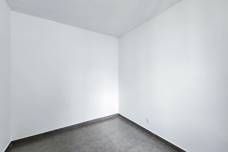 Quarto 2 de apartamento para alugar com 2 quartos, 42m² em Santo Cristo, Rio de Janeiro