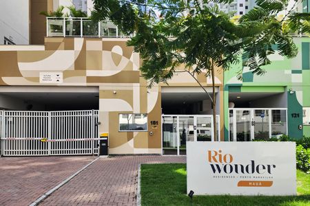 Fachada do Condomínio  de apartamento para alugar com 2 quartos, 42m² em Santo Cristo, Rio de Janeiro