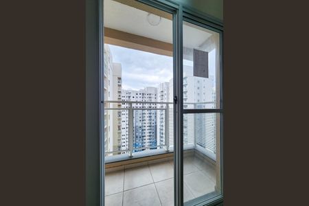 Varanda  de apartamento para alugar com 2 quartos, 42m² em Santo Cristo, Rio de Janeiro