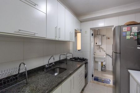 Apartamento à venda com 92m², 3 quartos e 2 vagasCozinha