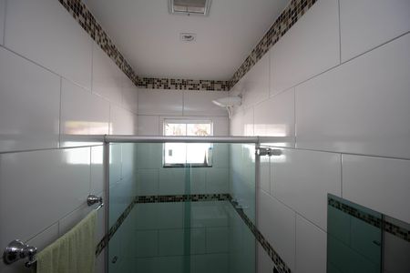 Banheiro Social de casa à venda com 2 quartos, 350m² em 0, Brasília