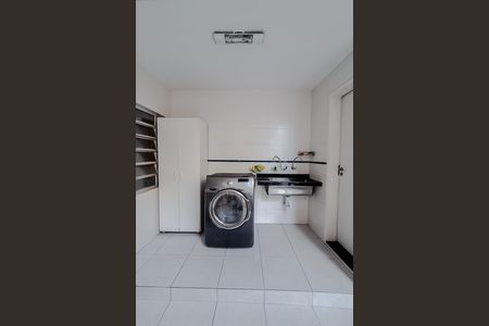 Área de Serviço de casa à venda com 3 quartos, 170m² em Jardim da Gloria, São Paulo