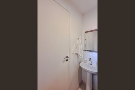 Casa à venda com 170m², 3 quartos e 3 vagas Casa à venda com 170m², 3 quartos e 3 vagasBanheiro de serviço