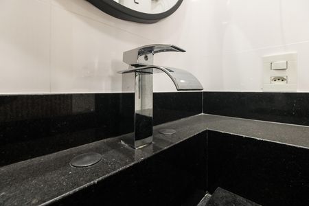 Apartamento para alugar com 69m², 2 quartos e 1 vaga Apartamento para alugar com 69m², 2 quartos e 1 vagaBanheiro Social