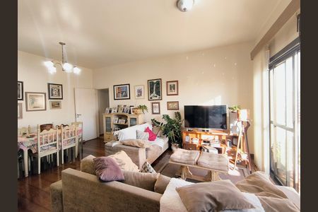 Apartamento à venda com 157m², 3 quartos e 2 vagas Apartamento à venda com 157m², 3 quartos e 2 vagasSala