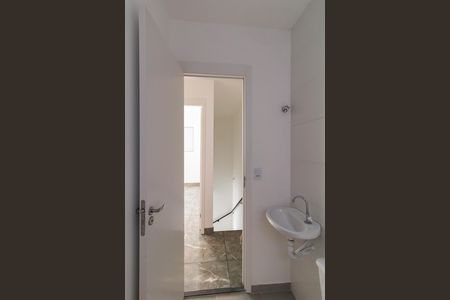 Apartamento para alugar com 42m², 2 quartos e 1 vaga Apartamento para alugar com 42m², 2 quartos e 1 vagaBanheiro