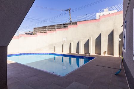 Apartamento para alugar com 42m², 2 quartos e 1 vaga Apartamento para alugar com 42m², 2 quartos e 1 vagaÁrea comum - Piscina