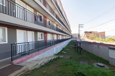 Área comum de apartamento para alugar com 2 quartos, 42m² em Jardim Robru, São Paulo