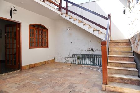 Área comum  de casa à venda com 5 quartos, 240m² em Santa Amelia, Belo Horizonte
