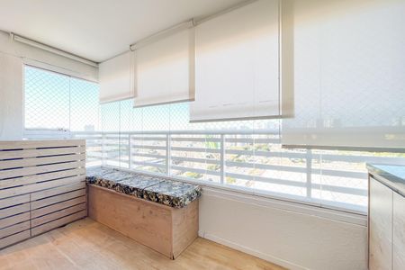 Apartamento para alugar com 67m², 2 quartos e 1 vaga Apartamento para alugar com 67m², 2 quartos e 1 vagaSacada