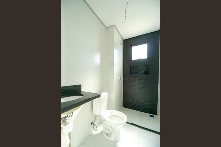 Banheiro  de kitnet/studio para alugar com 1 quarto, 24m² em Vila Azevedo, São Paulo