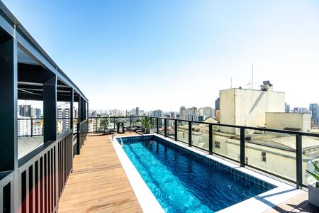 Studio para alugar com 24m², 1 quarto e sem vaga Studio para alugar com 24m², 1 quarto e sem vagaPiscina