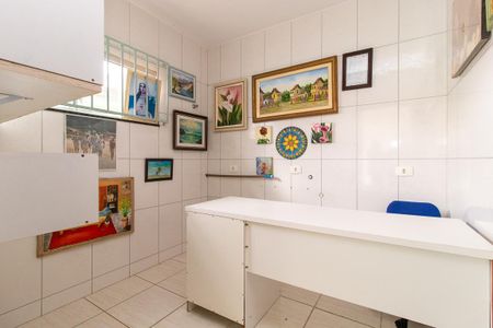 Casa à venda com 195m², 3 quartos e 2 vagas Casa à venda com 195m², 3 quartos e 2 vagasEscritório