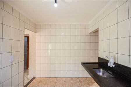 Cozinha de apartamento à venda com 2 quartos, 62m² em Parque Pan Americano, São Paulo