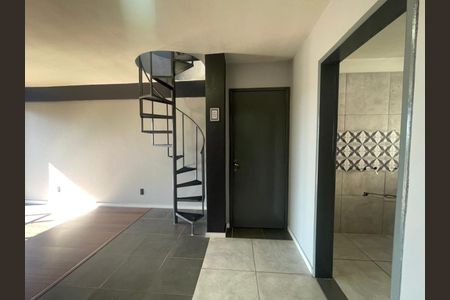 Apartamento para alugar com 70m², 2 quartos e 1 vaga