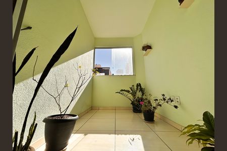Apartamento à venda com 2 quartos, 59m² em Manacás, Belo Horizonte