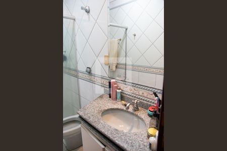 Casa à venda com 240m², 4 quartos e 3 vagas