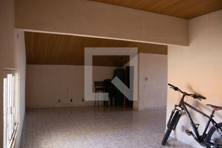Casa à venda com 4 quartos, 240m² em Jardim Novo Mundo, Goiânia