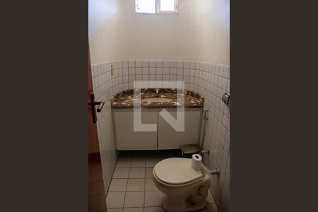 Casa à venda com 4 quartos, 240m² em Jardim Novo Mundo, Goiânia