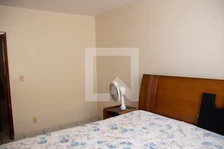 Casa à venda com 240m², 4 quartos e 3 vagas