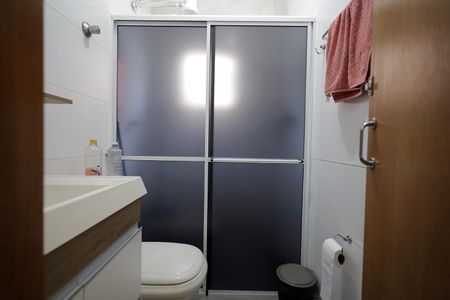 Casa à venda com 150m², 3 quartos e 2 vagas Casa à venda com 150m², 3 quartos e 2 vagasBanheiro