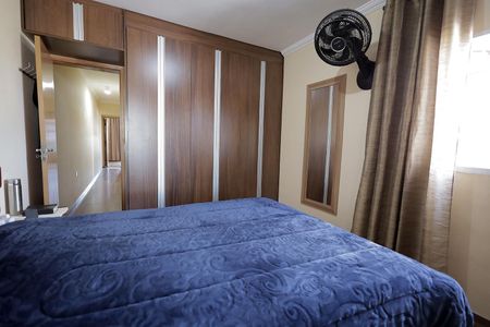 Casa à venda com 150m², 3 quartos e 2 vagas Casa à venda com 150m², 3 quartos e 2 vagasQuarto Suíte