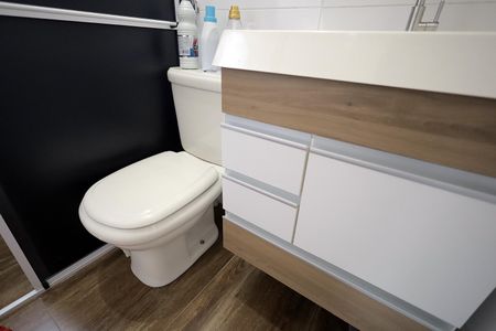 Casa à venda com 150m², 3 quartos e 2 vagas Casa à venda com 150m², 3 quartos e 2 vagasBanheiro 3