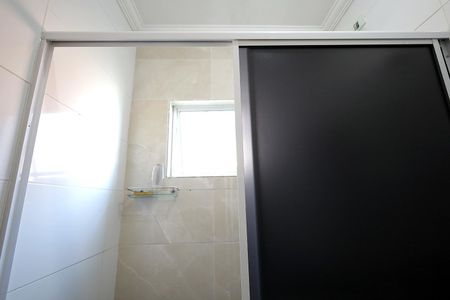 Casa à venda com 150m², 3 quartos e 2 vagas Casa à venda com 150m², 3 quartos e 2 vagasBanheiro 3
