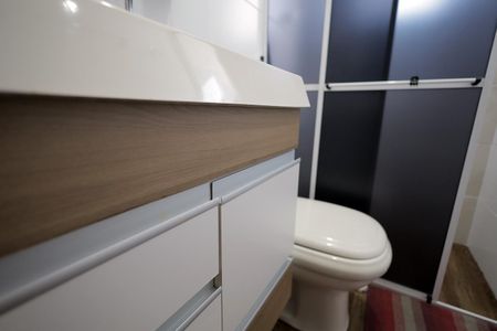 Casa à venda com 150m², 3 quartos e 2 vagas Casa à venda com 150m², 3 quartos e 2 vagasBanheiro Suíte
