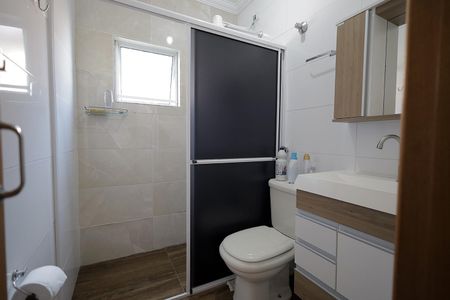 Casa à venda com 150m², 3 quartos e 2 vagas Casa à venda com 150m², 3 quartos e 2 vagasBanheiro 3