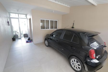 Garagem de casa à venda com 3 quartos, 150m² em Parque Novo Oratório, Santo André