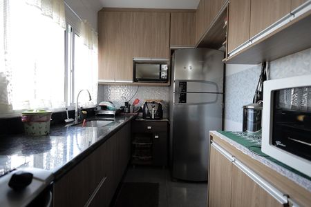 Casa à venda com 150m², 3 quartos e 2 vagas Casa à venda com 150m², 3 quartos e 2 vagasCozinha