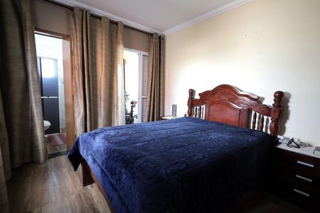 Casa à venda com 150m², 3 quartos e 2 vagas Casa à venda com 150m², 3 quartos e 2 vagasQuarto Suíte