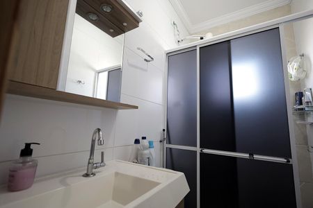 Casa à venda com 150m², 3 quartos e 2 vagas Casa à venda com 150m², 3 quartos e 2 vagasBanheiro Suíte