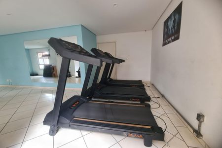 Apartamento para alugar com 50m², 2 quartos e 1 vaga Apartamento para alugar com 50m², 2 quartos e 1 vagaÁrea comum - Academia