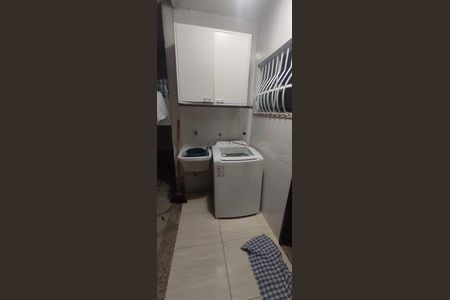 Área de serviço de casa para alugar com 3 quartos, 80m² em Condomínio Porto Seguro, Rio das Ostras