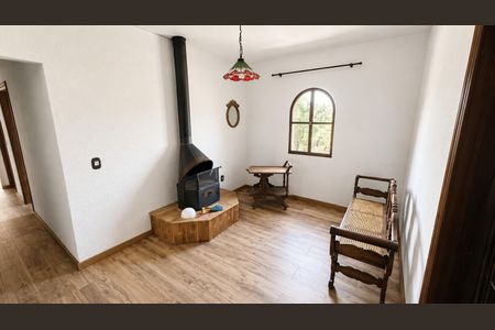 Sala de casa à venda com 3 quartos, 380m² em Recanto dos Dourados, Campinas
