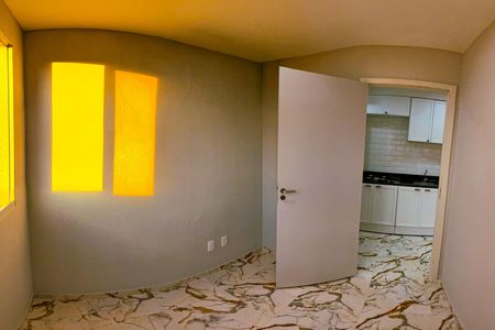 Quarto 2 de apartamento para alugar com 2 quartos, 32m² em Vila Suzana, São Paulo