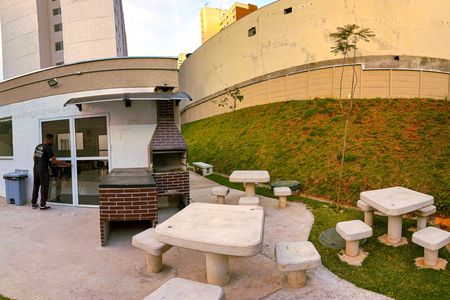 Área comum - Churrasqueira de apartamento para alugar com 2 quartos, 32m² em Vila Suzana, São Paulo