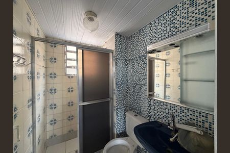 Banheiro  de apartamento para alugar com 2 quartos, 48m² em Taquara, Rio de Janeiro