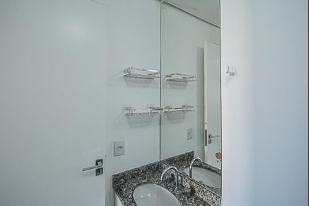Banheiro de apartamento para alugar com 1 quarto, 36m² em Vila Angelina, São Bernardo do Campo